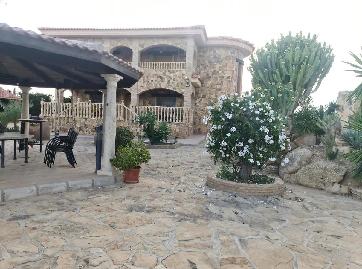 Villavera 0*, Vera Espagne